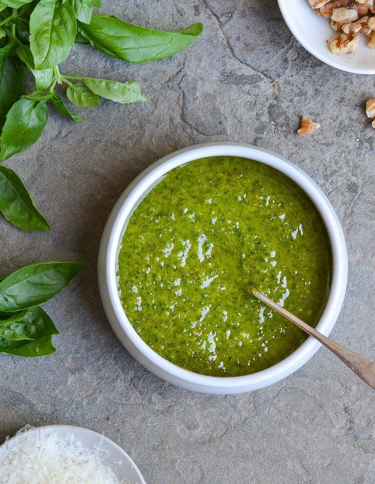 Walnut Pesto