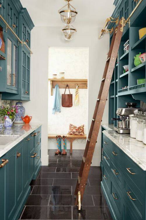 how to organize kitchen cabinets